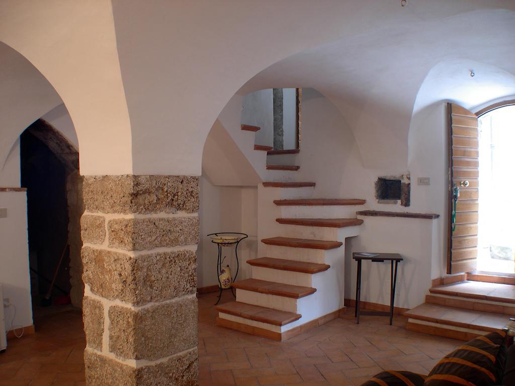 Apartment Le Della Posta Santo Stefano Di Sessanio