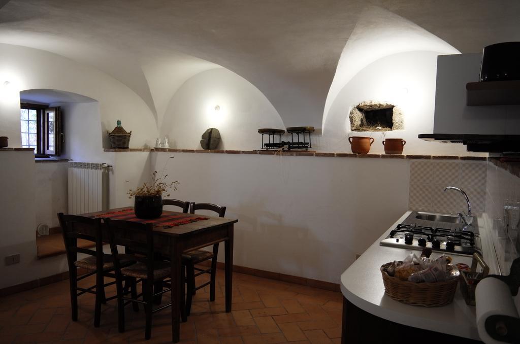 Apartment Le Della Posta Santo Stefano Di Sessanio